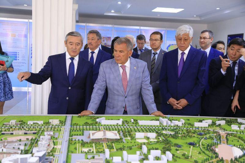 Tatarstan Prezıdenti Almaty oblysynyń Tatar etno-mádenı ortalyǵy ókilderimen kezdesti