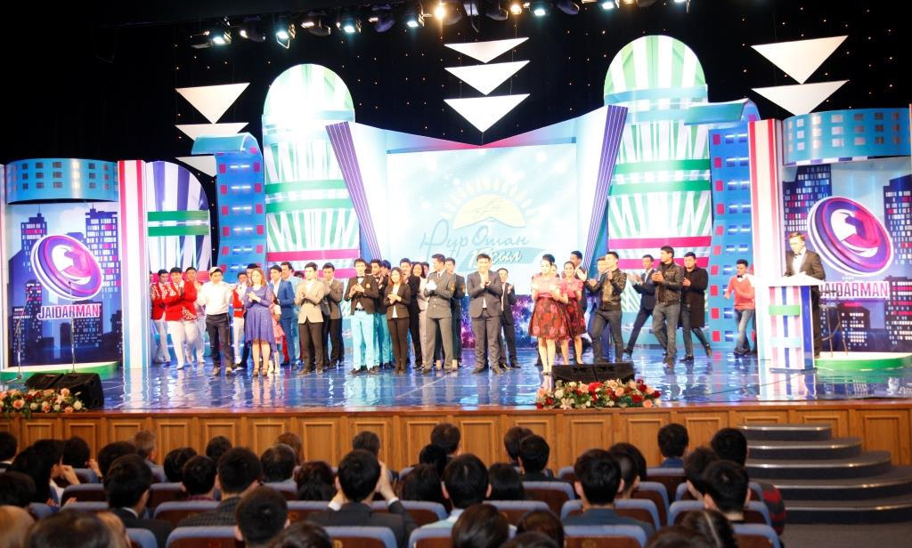 Elimizde alǵash ret túrki halyqtarynyń basyn qosqan «Jaıdarman» oıyny ótti