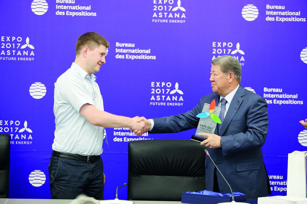 EKSPO-2017. 3 mıllıonynshy  meıman tirkeldi