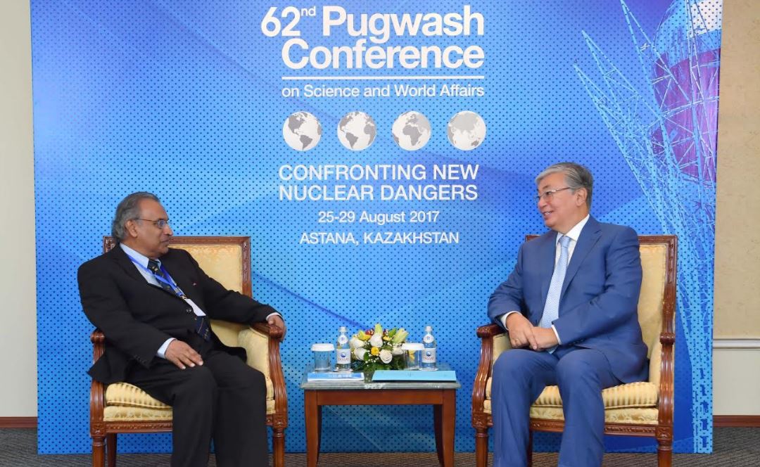 Senat Tóraǵasy Pagýosh konferensııasynda birqatar kezdesýler ótkizdi