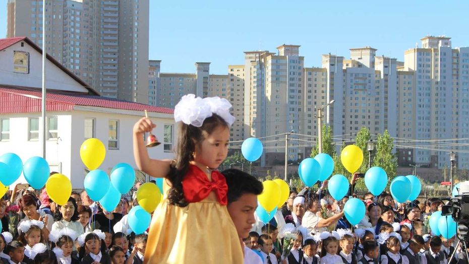 Jańa oqý jylyna daıyndyq qalaı? 