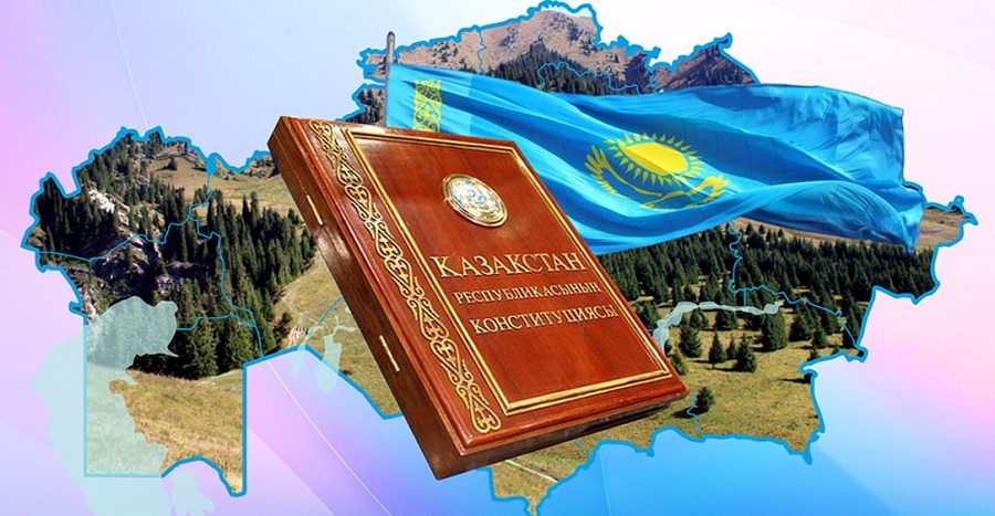 Almatyda Konstıtýsııa kúni atalyp ótti