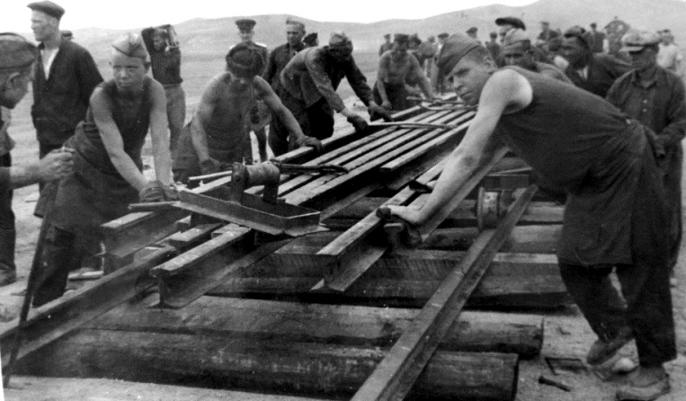 Tozaqtan qashqan tutqyndar