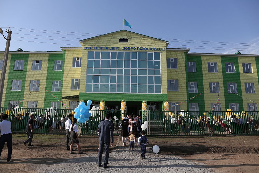 Aqtóbeniń aýdandarynda jańa mektepter qoldanysqa berildi
