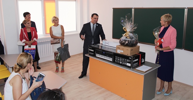 «Týǵan jer» jobasy aıasynda Pavlodar mektepterine kómek kórsetildi