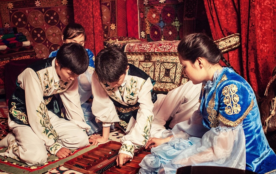 Alıhan Baımenov: Toǵyzqumalaq – qazaqtyń órkenıetke qosqan jarqyn úlesi
