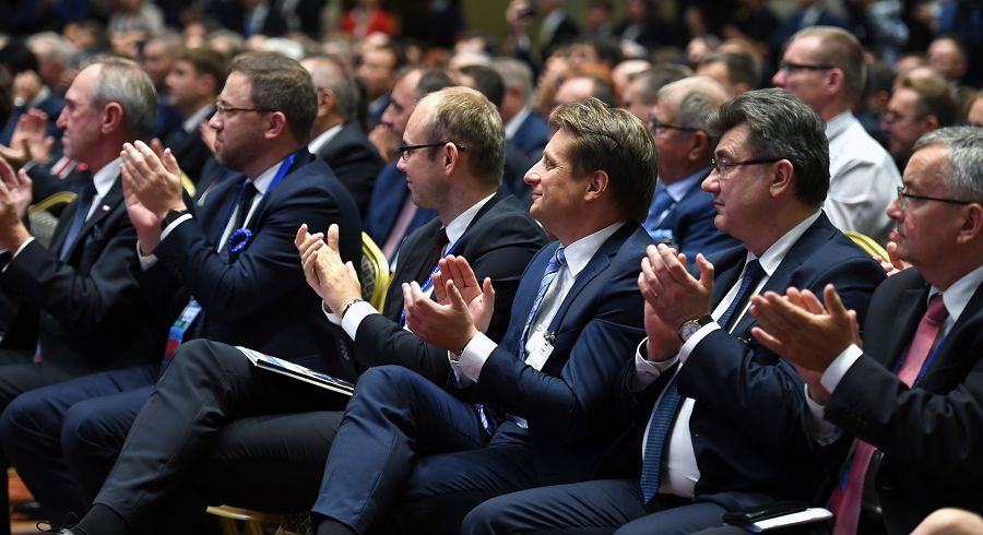 Kompanııalardyń jemisti jumysy jalǵasady