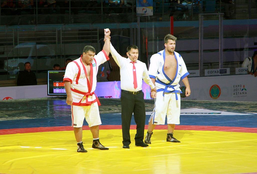 Álem barysy ‒ 2017. Erjan Shynkeev qola júldeger