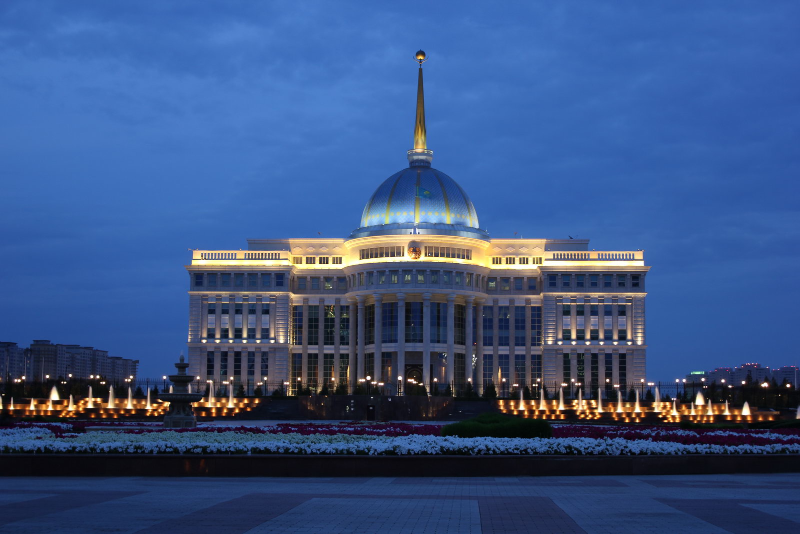 Elbasy Meksıka prezıdentine kóńil aıtty