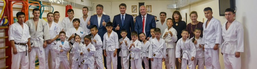 Astanada múgedek balalarǵa sportpen shuǵyldanýǵa jaǵdaı jasalady