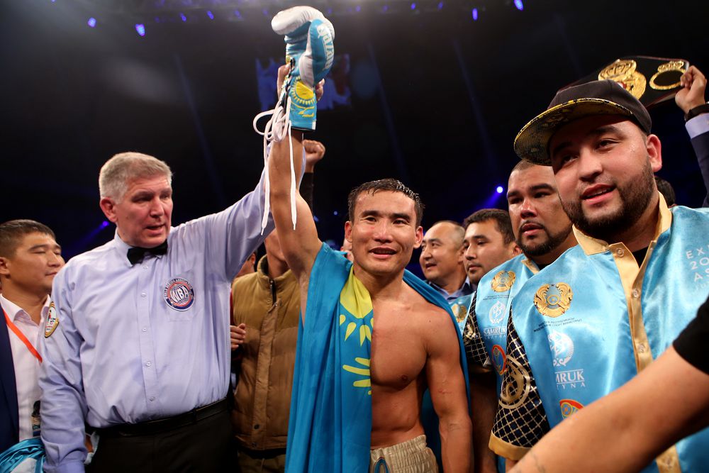 Astanada EKSPO-2017 kórmesi aıasynda kásipqoı boks keshi ótti