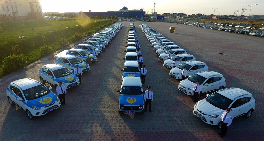 OQO-da Jergilikti polısııaǵa 143 qyzmettik avtokólik tabystaldy

