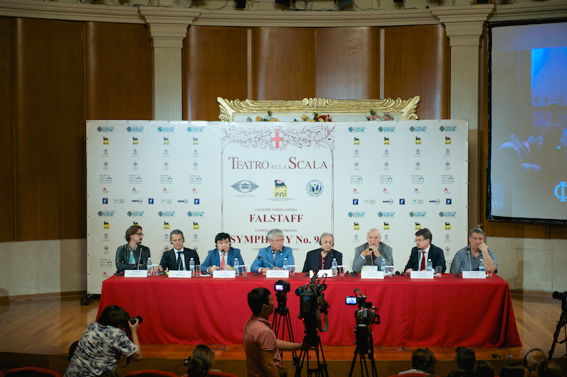 Opera endigindegi eń jaqyn túıisý 