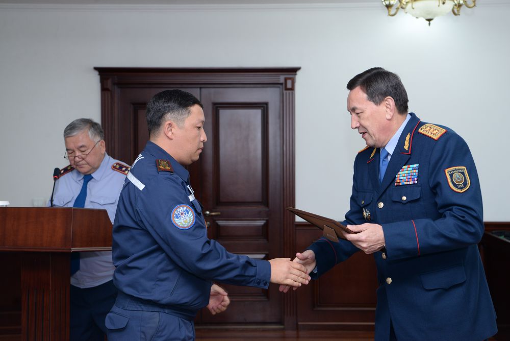 EKSPO-2017: Qoǵamdyq tártipke atsalysqan qyzmetkerler marapattaldy 