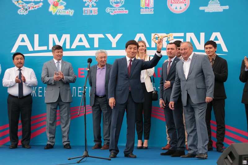 Almatyda jeńil atletıkaǵa arnalǵan jańa stadıon ashyldy