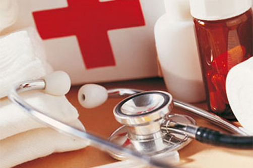 Alǵashqy kómekti kórsetýdi ár adam bilýi tıis