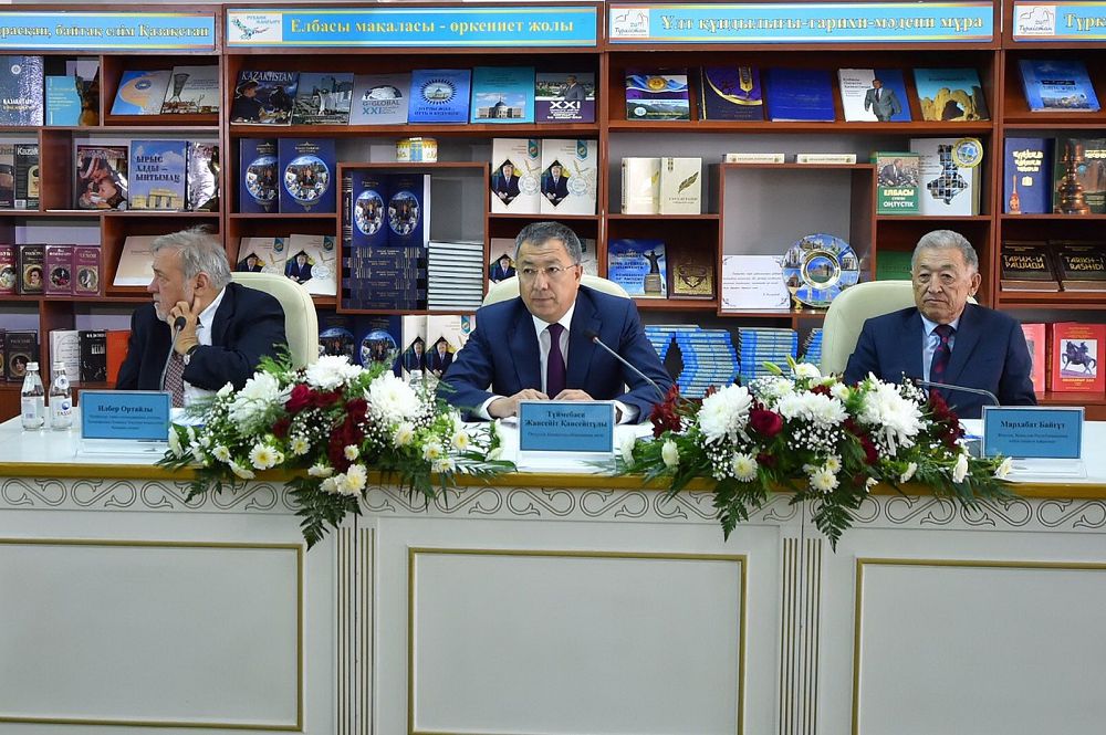 Álipbıdi aýystyrý – rýhanııatymyzdyń táýelsizdigi