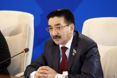 Jambyl Ahmetbekov. Tyń múmkindikterge jol ashady
