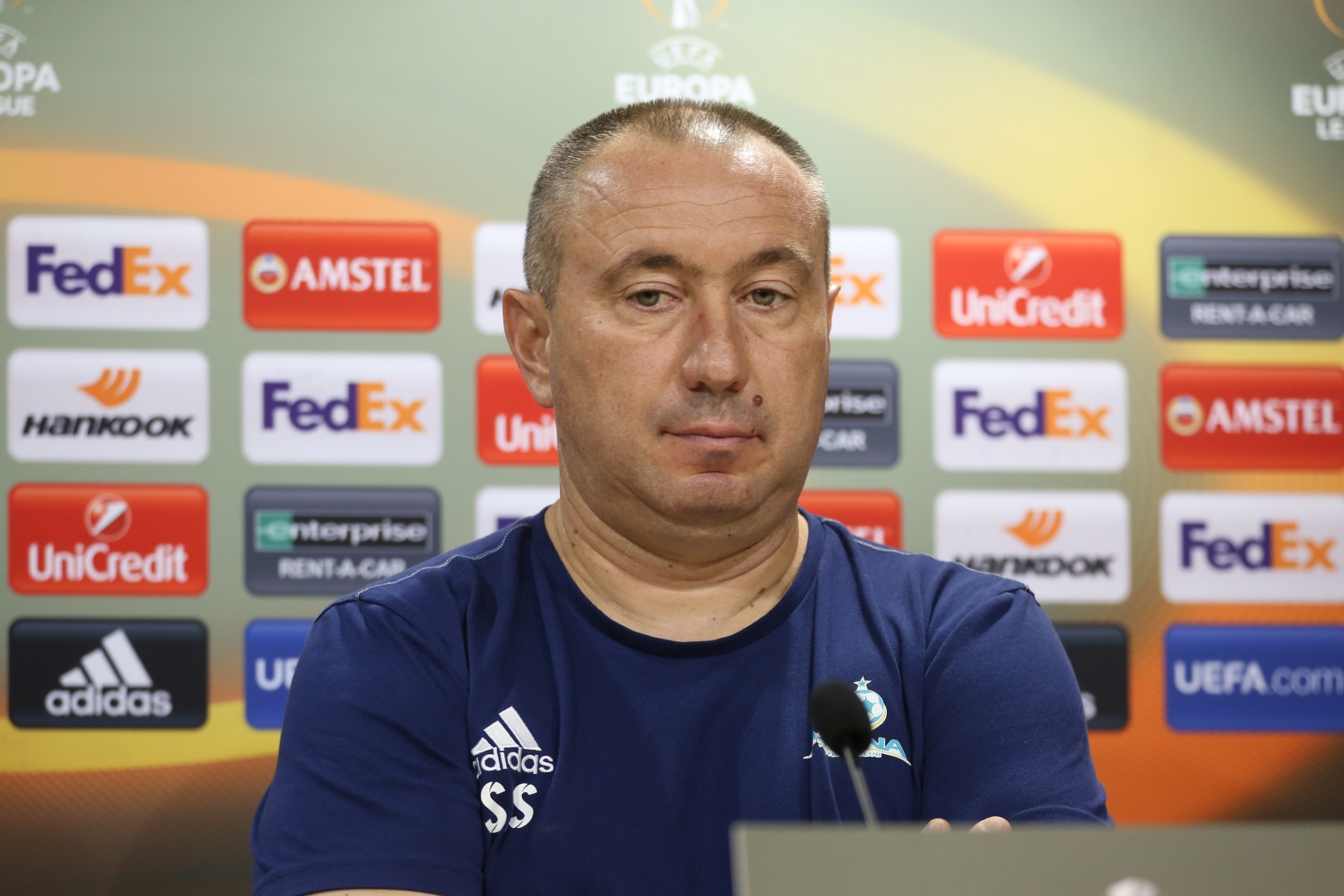 Stanımır Stoılov: Úsh gol jeńil qateliktiń saldarynan soǵyldy