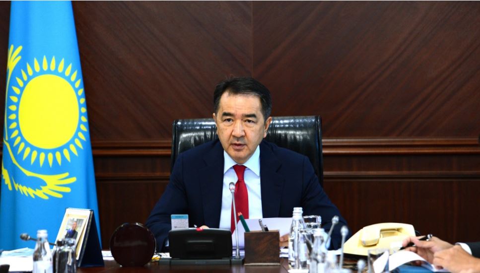 Saǵyntaev «Sıfrlyq Qazaqstan» baǵdarlamasyn jetildirý boıynsha birqatar tapsyrma berdi
