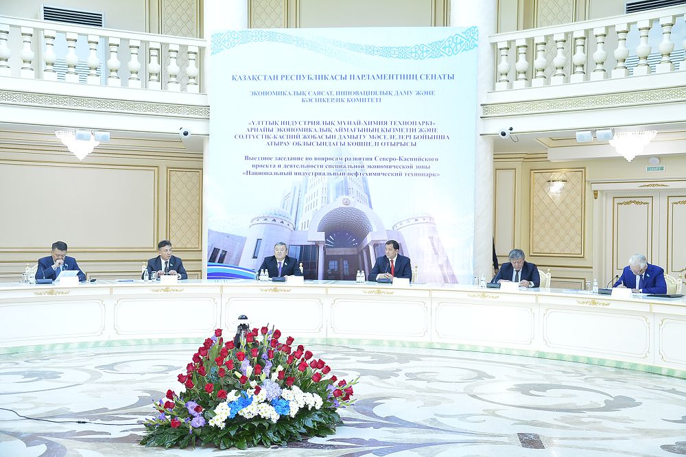 Senatorlar Atyraý oblysynda boldy