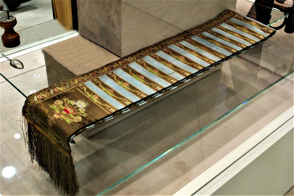 Shoqan Ýálıhanovtyń belbeýi «Altyn­emel» mýzeıinde saqtaýly