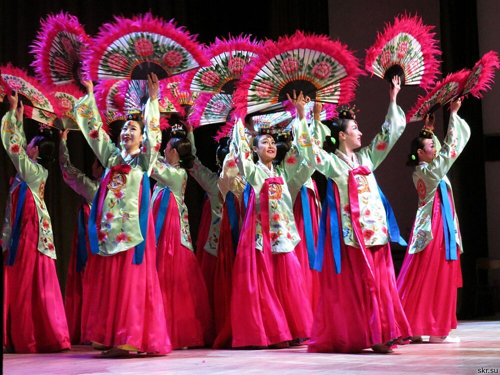 Koreı dıasporasynyń Qazaqstanǵa kúshtep qonys aýdarylǵanyna – 80 jyl