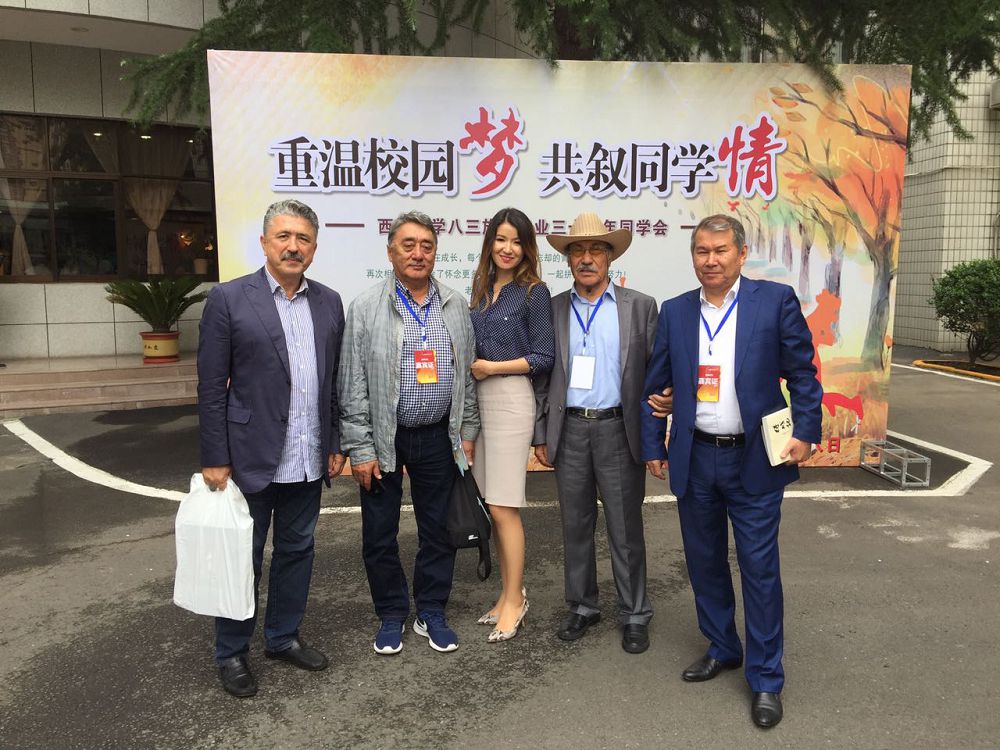 «Jibek jolyndaǵy» ádebı kerýen