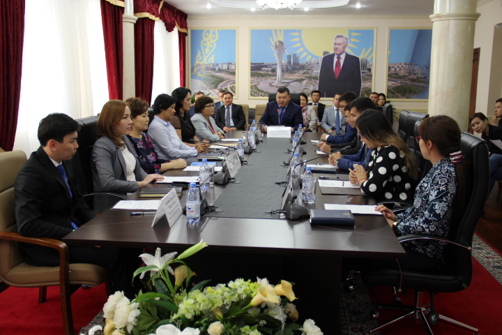 Astanada «Memlekettik til – rýhanı jańǵyrý tili» atty jıyn ótti