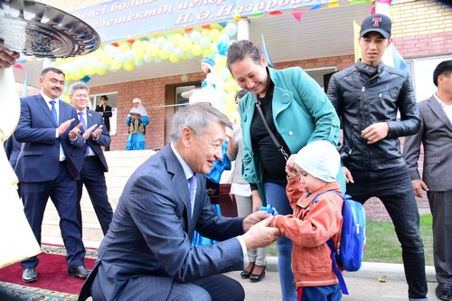 Aıagóz qalasynda jas otbasylarǵa jataqhana berildi