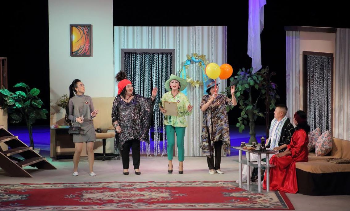 Abaı atyndaǵy drama teatr Sultanáli Balǵabaev shyǵarmasyn sahnalady