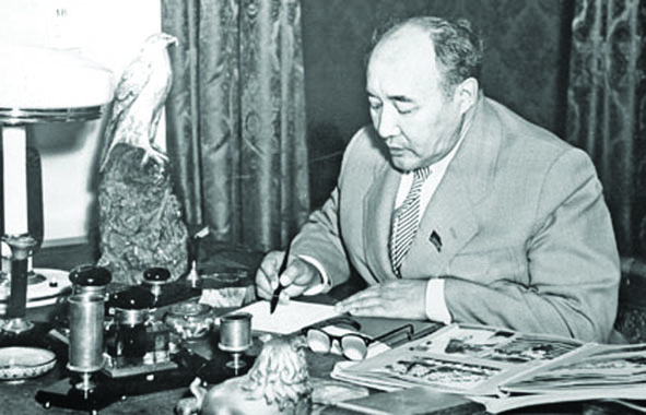 Almatyda Muhtar Áýezov týraly halyqaralyq sımpozıým ótti