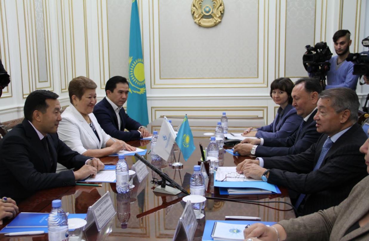 ShQO-da Qazaqstan Respýblıkasy Tuńǵysh Prezıdenti qorynyń kúni ótti