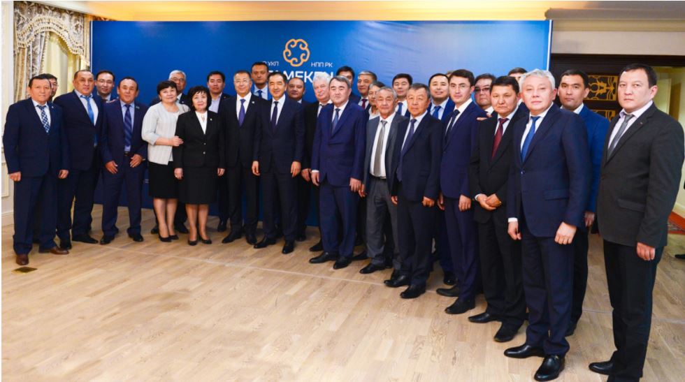 Baqytjan Saǵyntaev OQO kásipkerlerimen ShOB-ti damytýdyń ózekti máselelerin talqylady