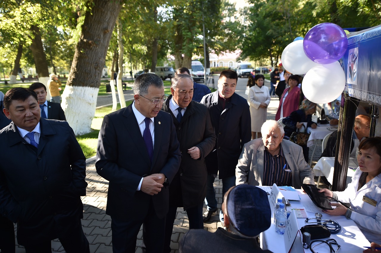 OQO-da bir apta boıy ardagerlerge tegin medısınalyq kómek kórsetiledi