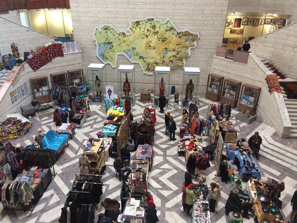 Almatyny aıalaǵan «Altyn alma»