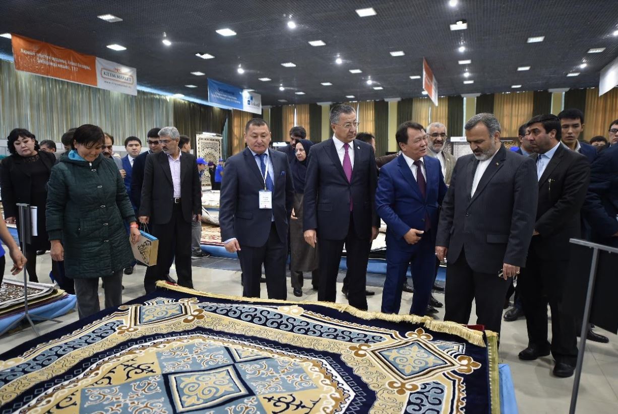 Shymkentte  otandyq kilemder jármeńkesi ótýde