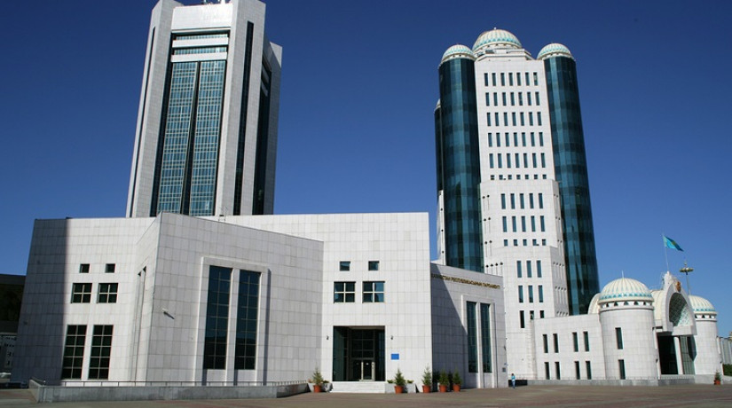 Májilis Palatanyń jalpy otyrysynyń máselelerin naqtylady