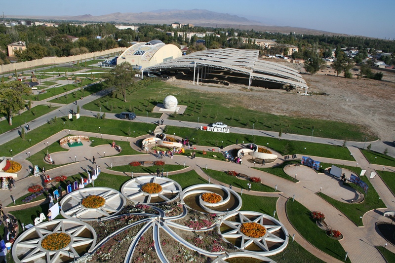 Tarazda qoǵamdyq sanany damytý máselesi qaraldy