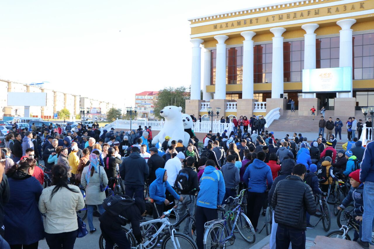 Atyraýda velosherýge 1500-den astam qala turǵyny qatysty