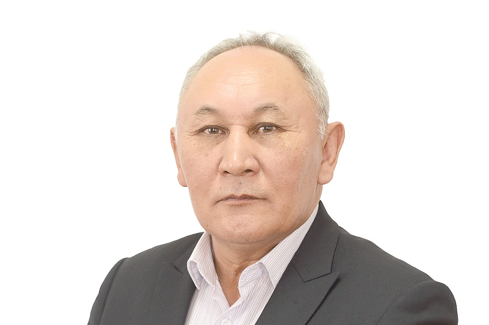 Ýaqytty únemdeı bilgen el utady