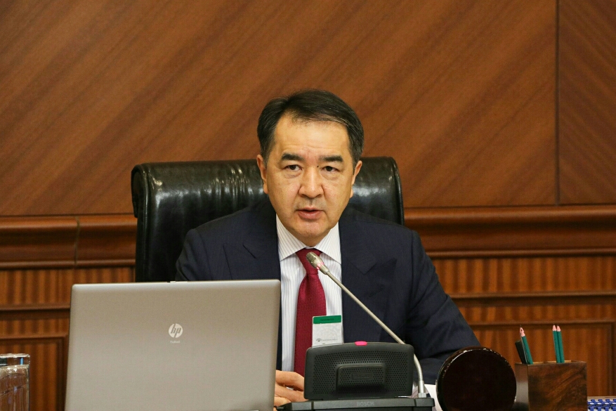 Premer-Mınıstr áýetasymaldaýshylarǵa talapty kúsheıtýdi tapsyrdy