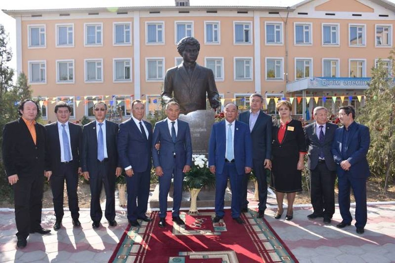 Túrkistanda Maǵjannyń eskertkishi ashyldy