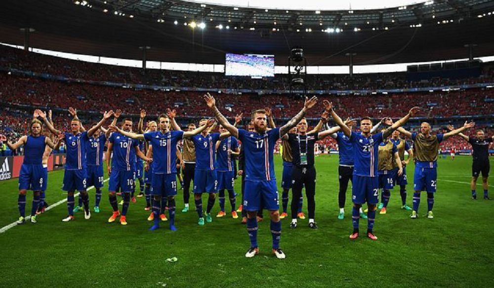 Islandııa fýtbolynyń qyzyqty 10 deregi