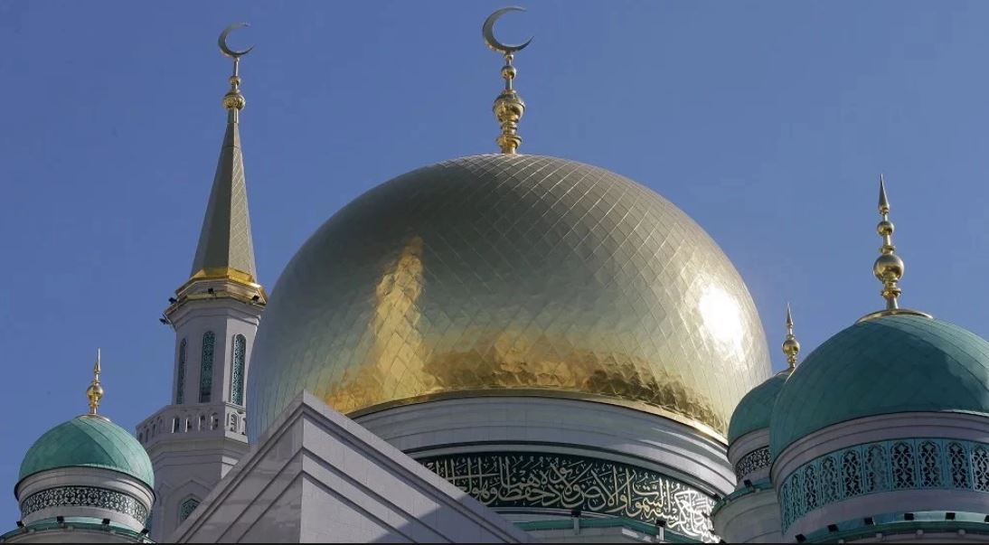 Aqtóbede «Rýhanı kelisim – tatýlyq tiregi» atty dóńgelek ústel ótti