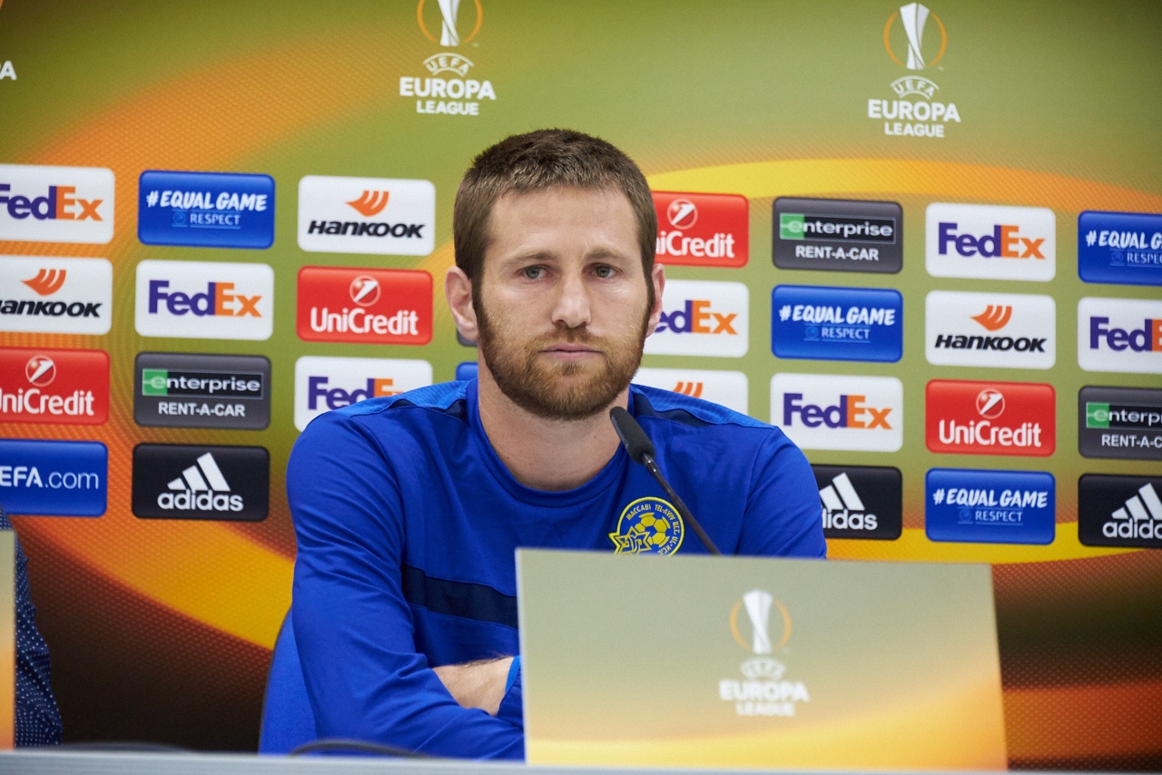 Shıran Eını: «Astananyń» qaptaldaǵy oıynshylary óte jyldam