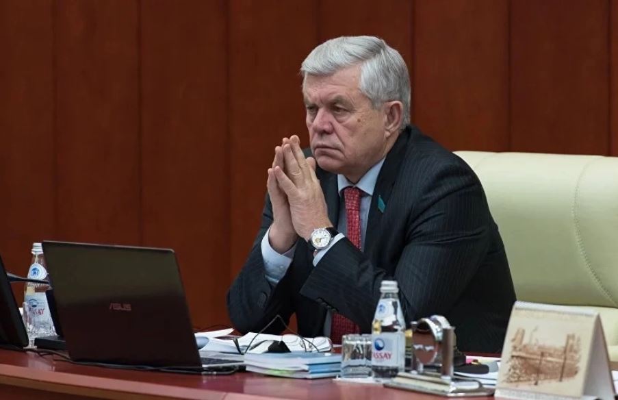 Vladımır Bojko Nursultan Nazarbaevqa latyn álipbıine qatysty hat jazdy