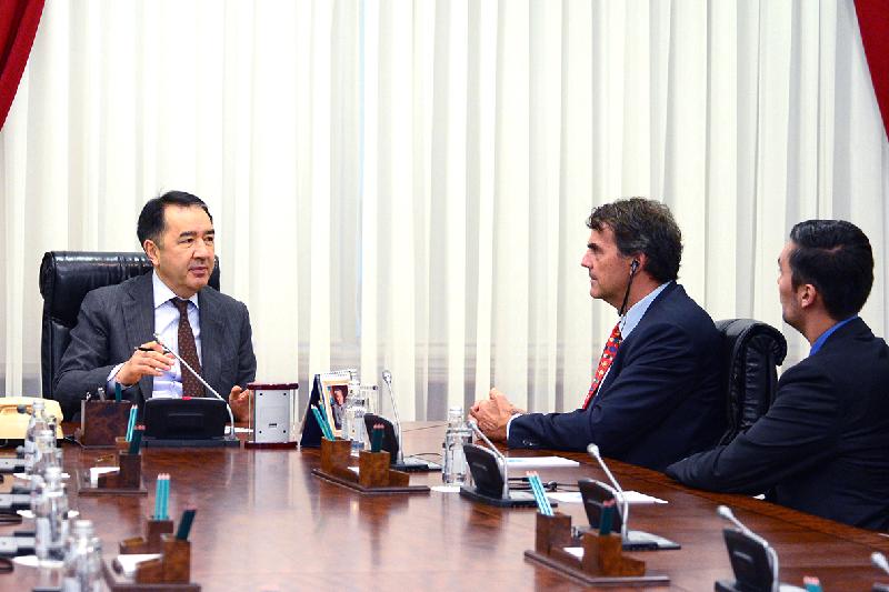 Saǵyntaev DFJ venchýrlik kompanııasynyń teń quryltaıshysymen kezdesti