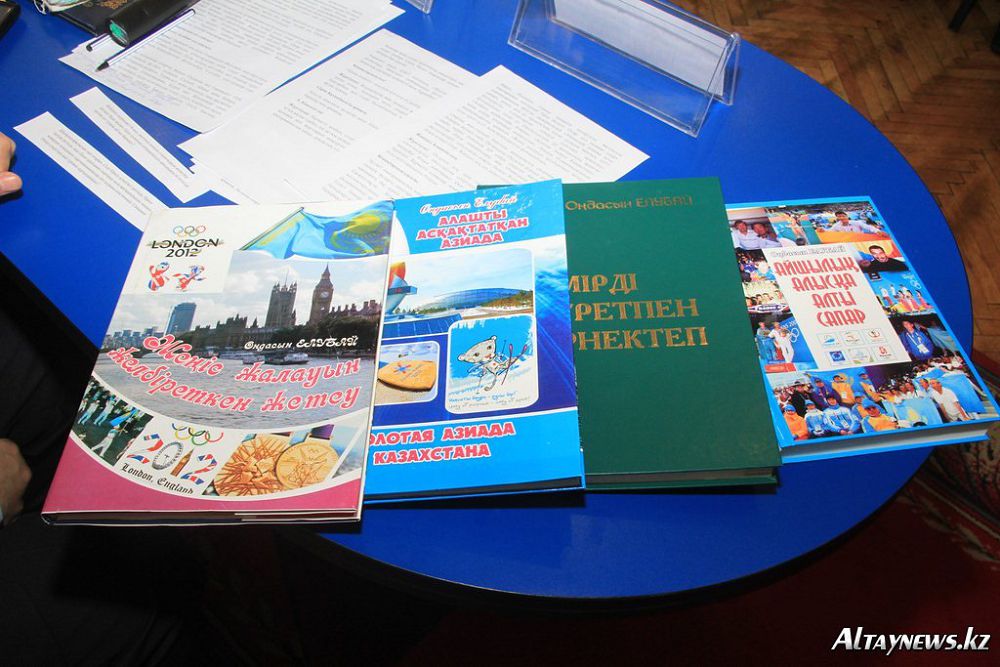 Belgili jýrnalıst Oń­dasyn Elýbaı Zaısan aýdanynda shyǵarmashylyq kezdesý ótkizdi