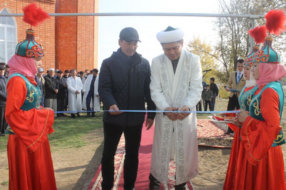 Batys Qazaqstanda jergilikti kásipker medrese saldy